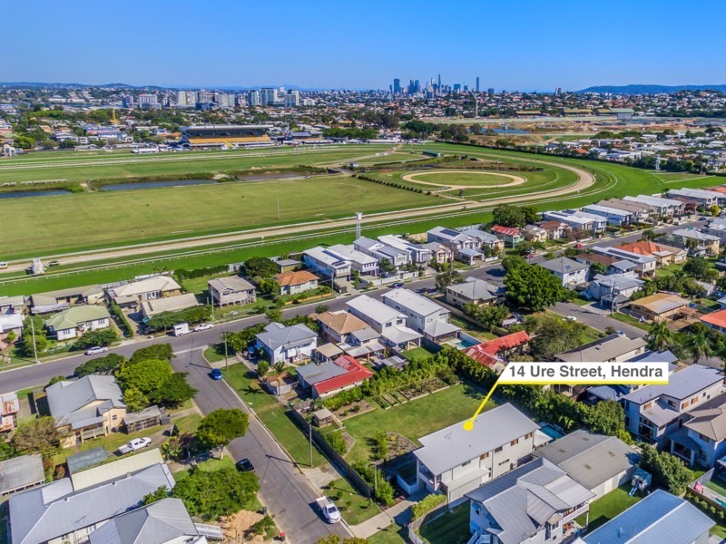 14 Ure Street, Hendra QLD 4011