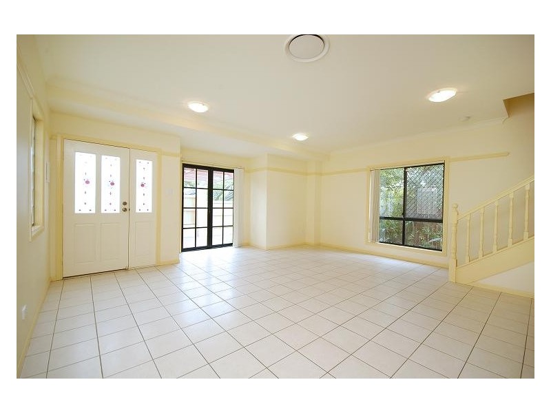 2/37 View Street, Wooloowin QLD 4030