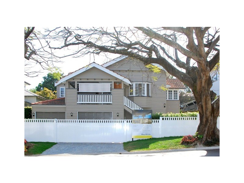 52 Woodville Street, Hendra QLD 4011