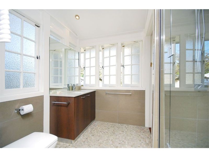 52 Woodville Street, Hendra QLD 4011