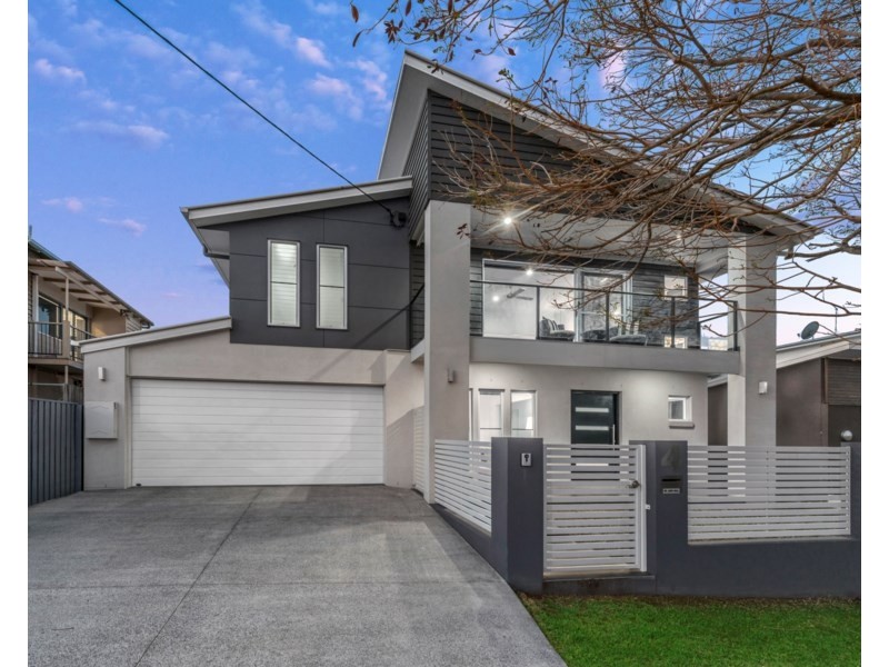 4 Williams Avenue, Hendra QLD 4011