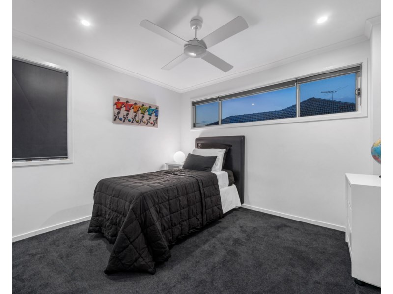 4 Williams Avenue, Hendra QLD 4011