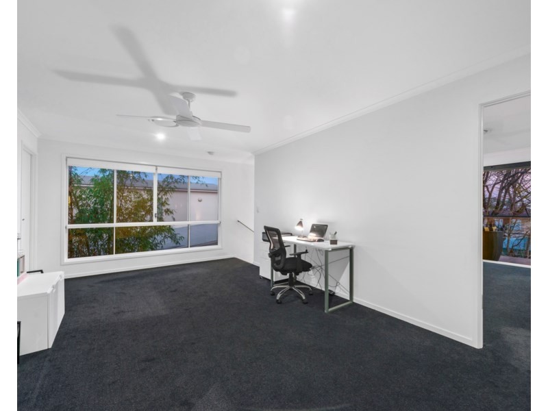 4 Williams Avenue, Hendra QLD 4011