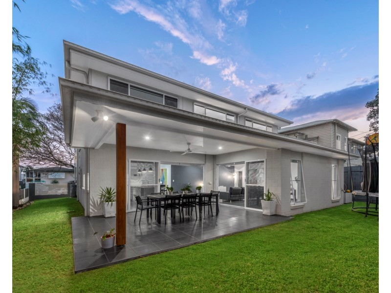 4 Williams Avenue, Hendra QLD 4011