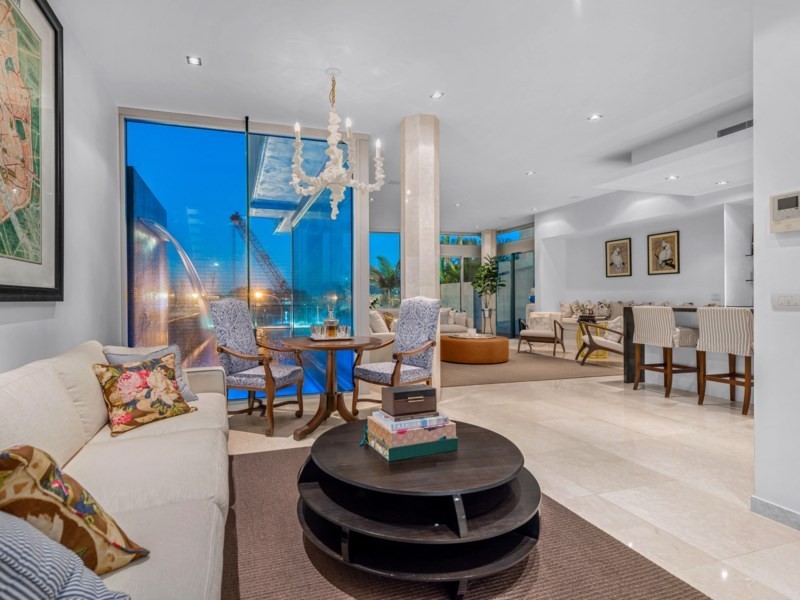 23 Hillside Crescent, Hamilton QLD 4007