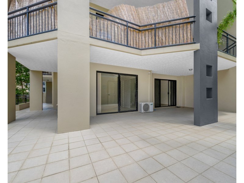 2/7-9 Amisfield Avenue, Nundah QLD 4012