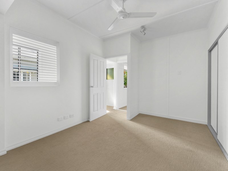74 Rode Road, Wavell Heights QLD 4012