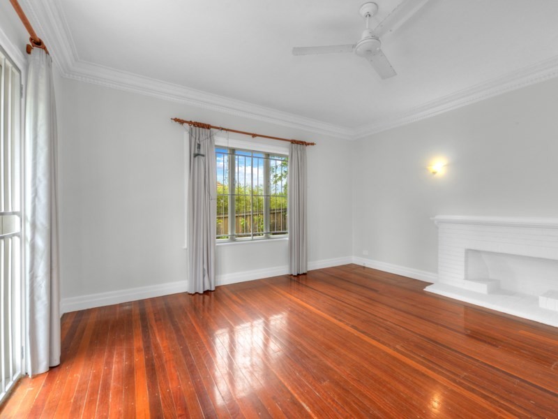 7 Whyenbah Street, Hamilton QLD 4007