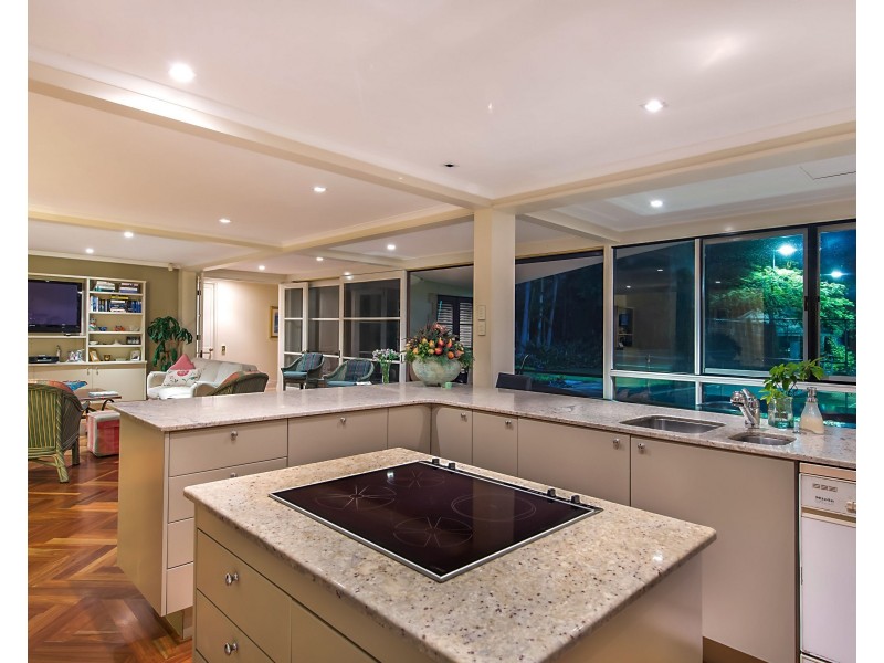 100 Oriel Road, Clayfield QLD 4011