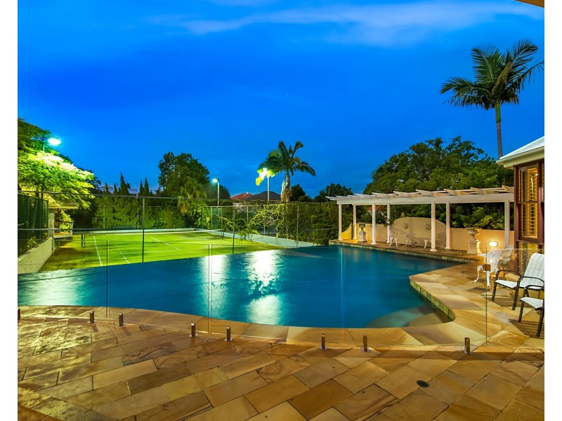 100 Oriel Road, Clayfield QLD 4011