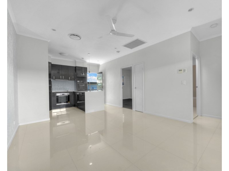 4/27A Winchester Street, Hamilton QLD 4007