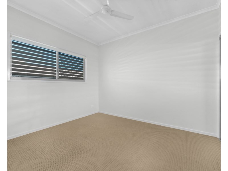 4/27A Winchester Street, Hamilton QLD 4007