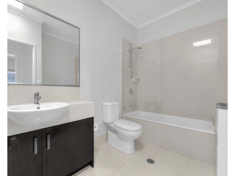 4/27A Winchester Street, Hamilton QLD 4007