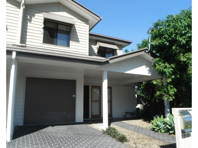 3 Blake Street, Wooloowin QLD 4030