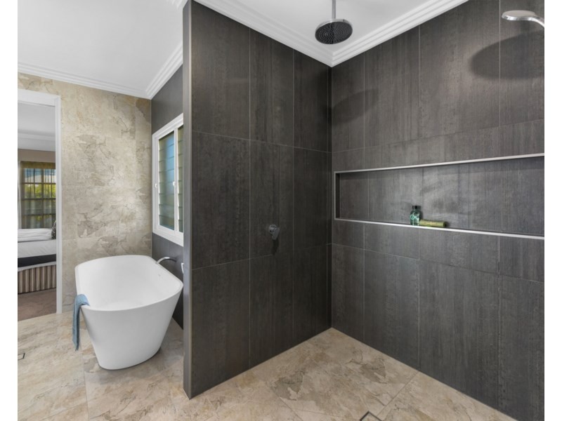 146 Mein Street, Hendra QLD 4011