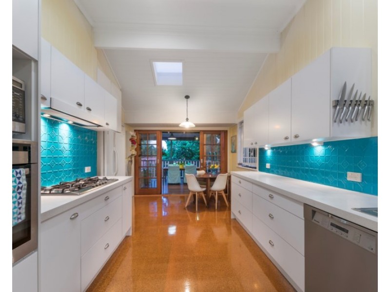 17 Milne Street, Clayfield QLD 4011