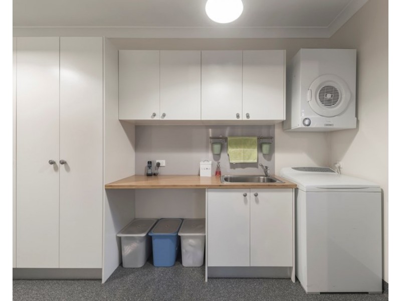 17 Milne Street, Clayfield QLD 4011