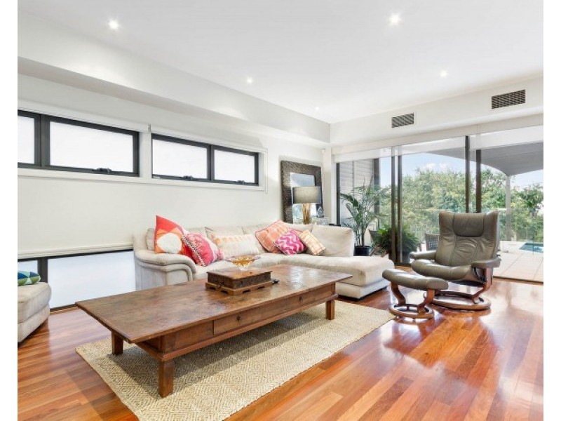 1 Craven Street, Clayfield QLD 4011