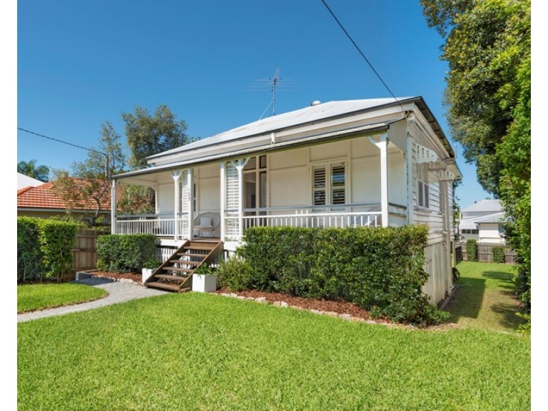 153 Alexandra Road, Clayfield QLD 4011