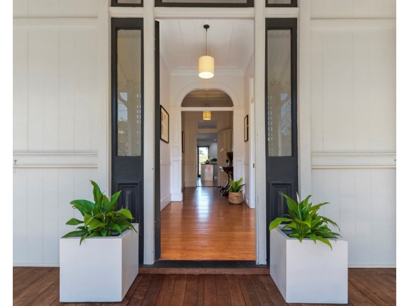 153 Alexandra Road, Clayfield QLD 4011