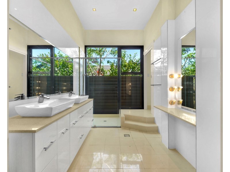 91 Wagner Road, Clayfield QLD 4011