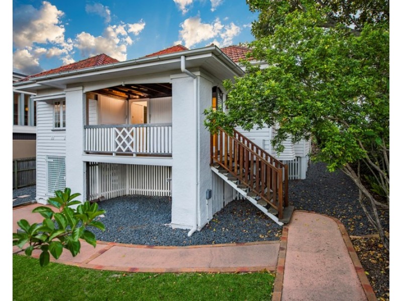 56 Woodville Street, Hendra QLD 4011