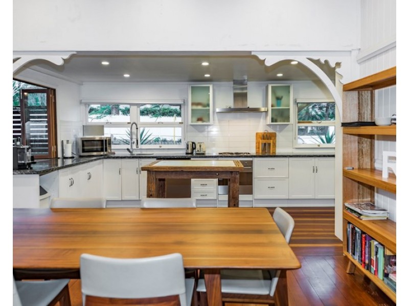 56 Woodville Street, Hendra QLD 4011