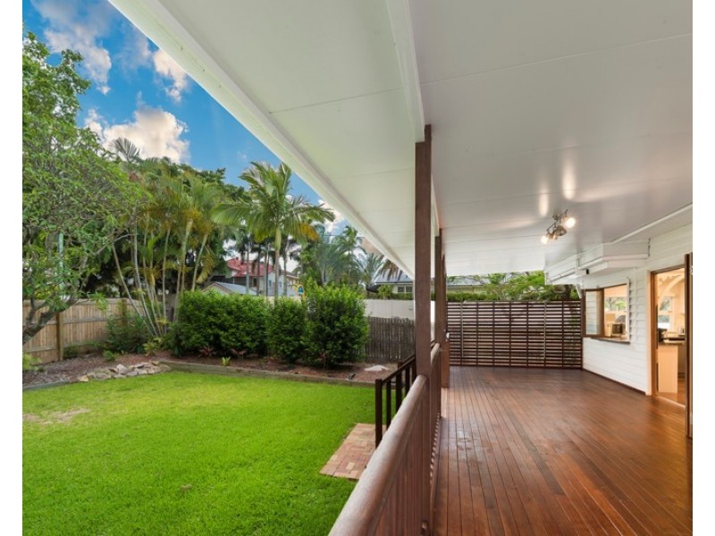 56 Woodville Street, Hendra QLD 4011