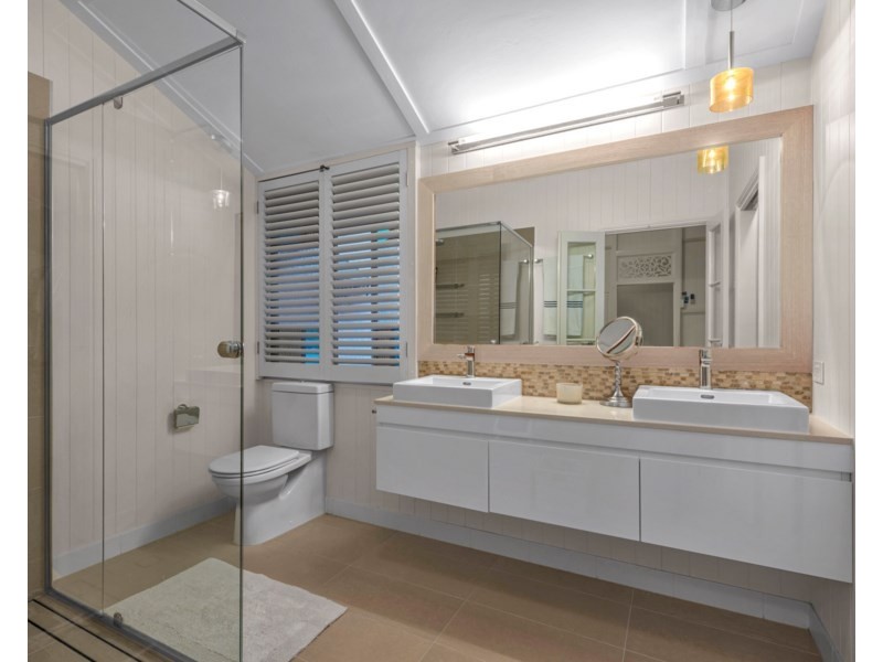 28 Joynt Street, Hamilton QLD 4007