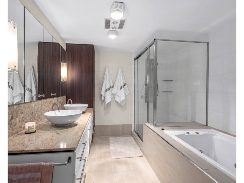 28 Joynt Street, Hamilton QLD 4007