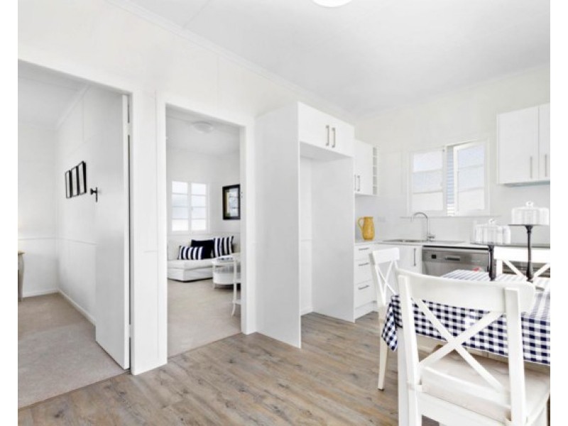 3 Blackwood Road, Deagon QLD 4017