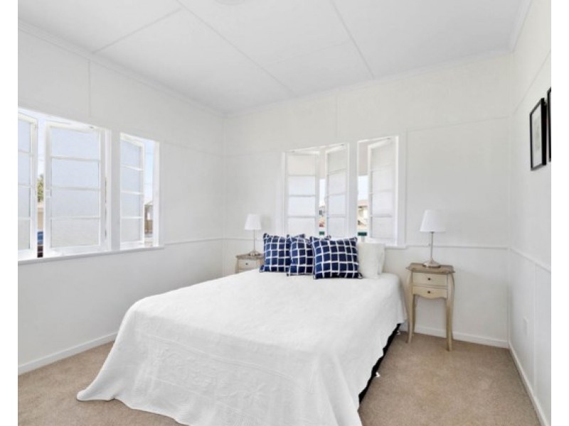 3 Blackwood Road, Deagon QLD 4017