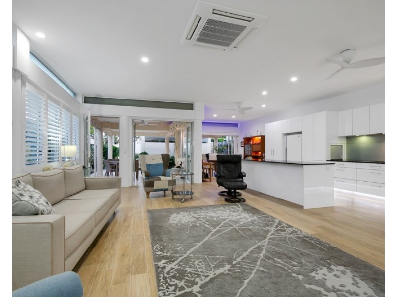 12b Doncaster Street, Hendra QLD 4011