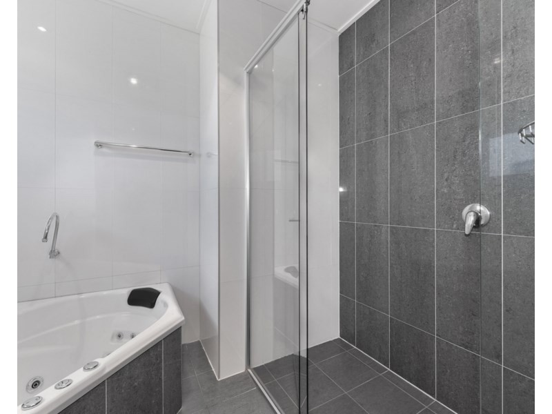 66 Mein Street, Hendra QLD 4011