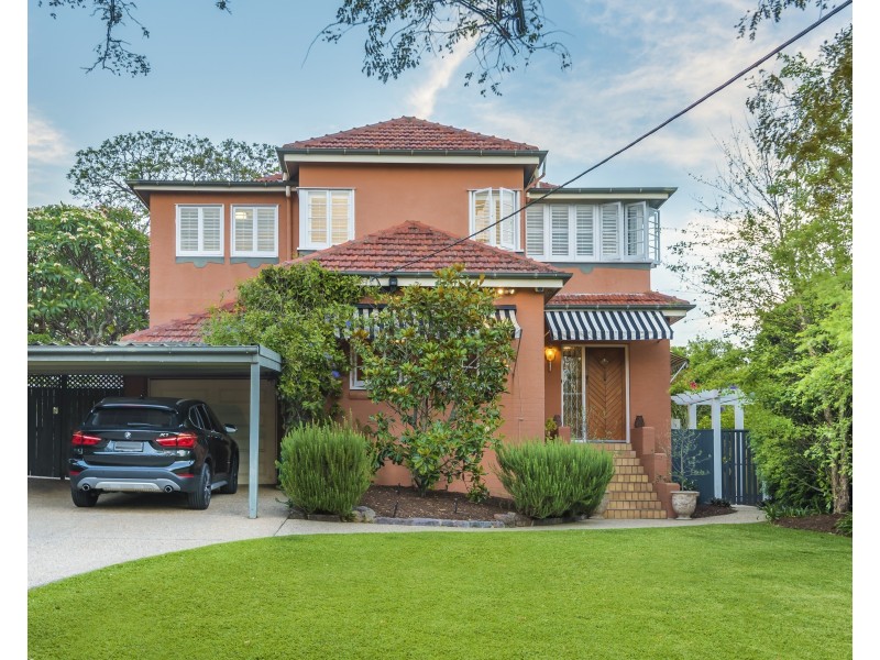 32 Jolly Street, Clayfield QLD 4011
