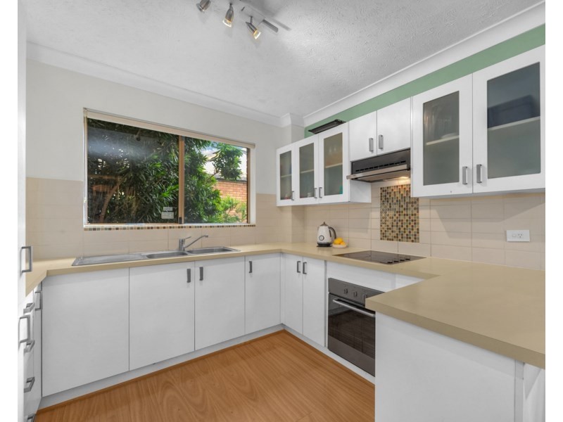2/9 Vine Street, Ascot QLD 4007