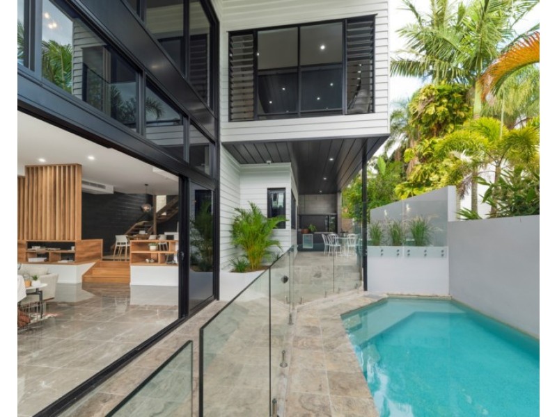 33 Joynt Street, Hamilton QLD 4007