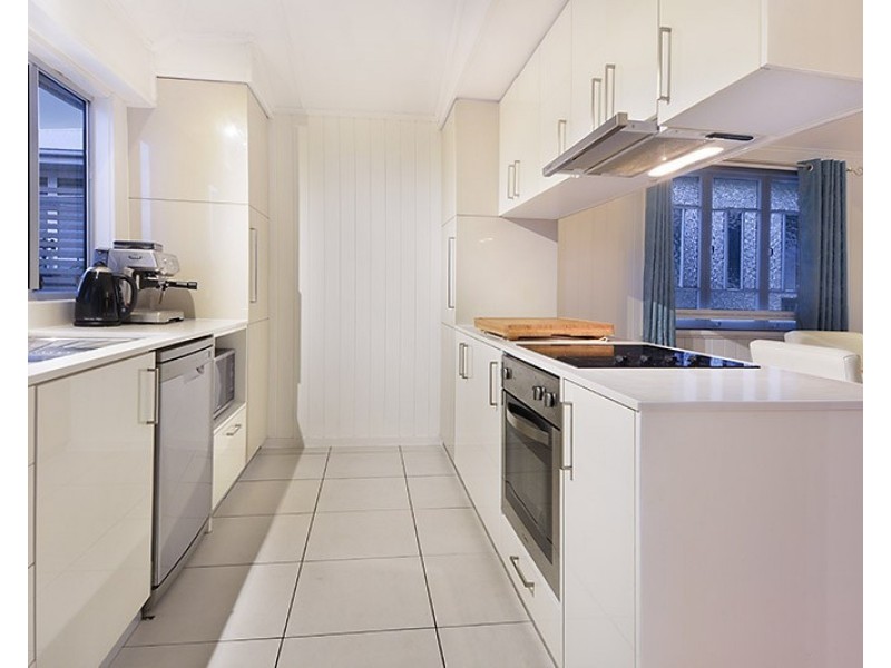 64 Maygar Street, Windsor QLD 4030