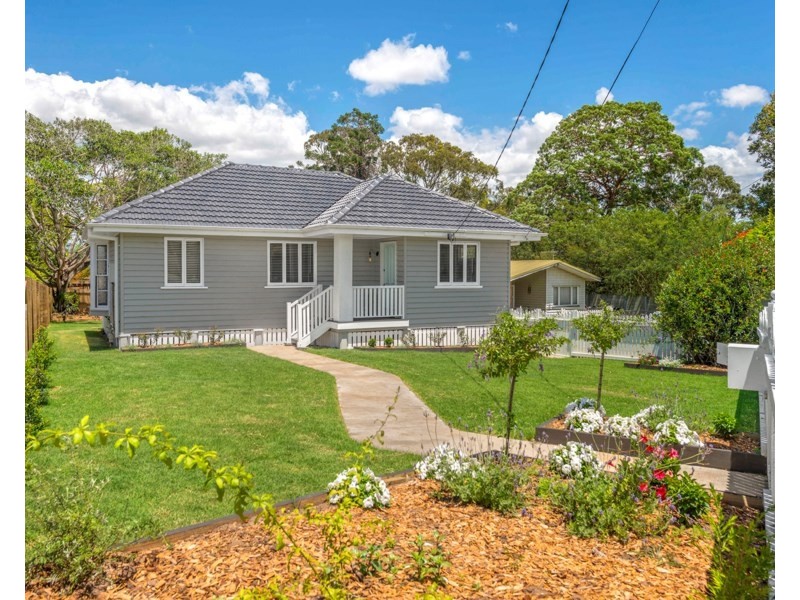 4 Corner Street, Brighton QLD 4017