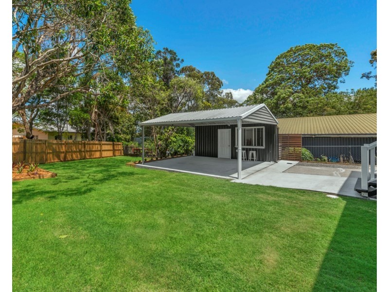 4 Corner Street, Brighton QLD 4017