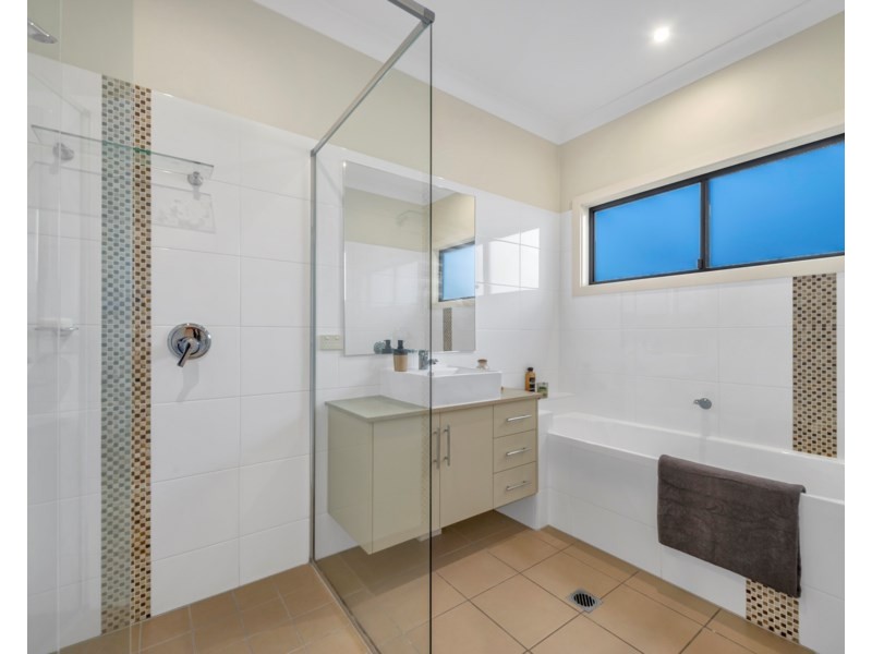 60 Jean Street, Grange QLD 4051