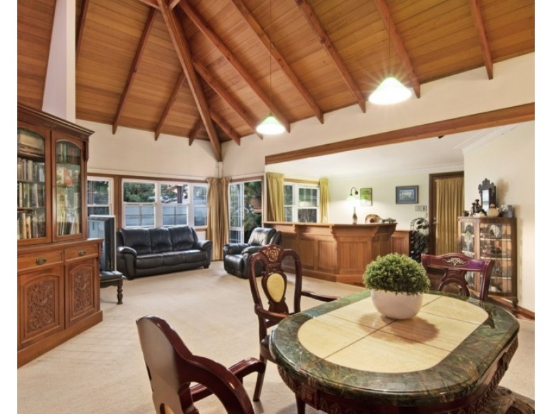 132 Prince Edward Parade, Scarborough QLD 4020