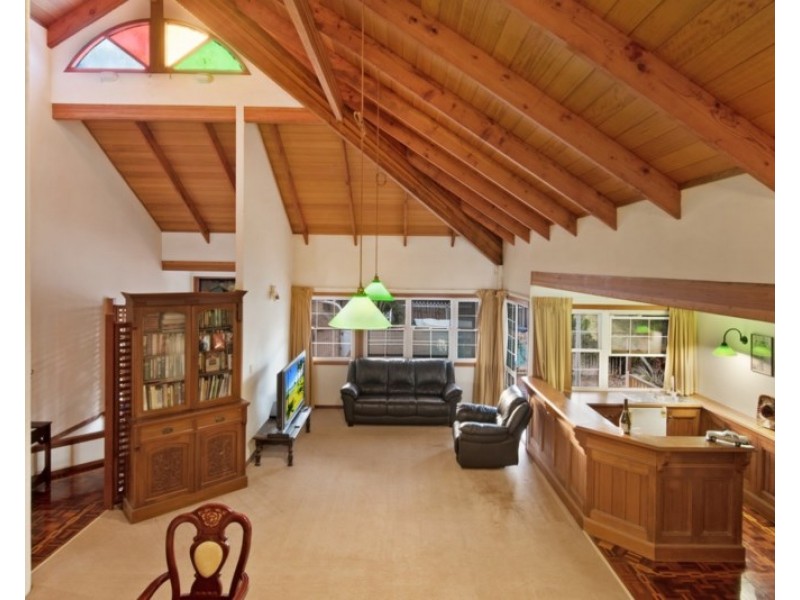 132 Prince Edward Parade, Scarborough QLD 4020