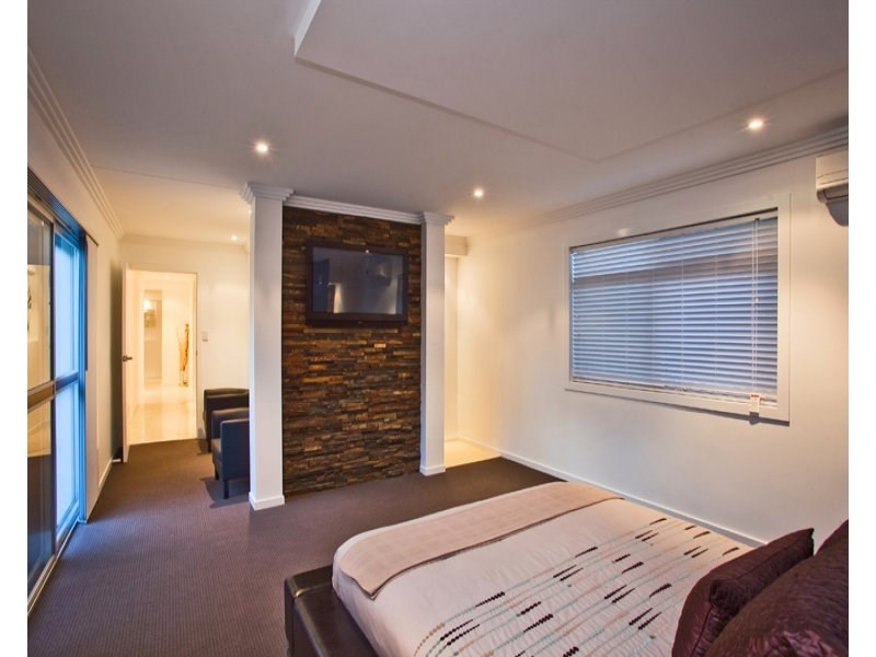 14 Hendy Street, Sunnybank Hills QLD 4109