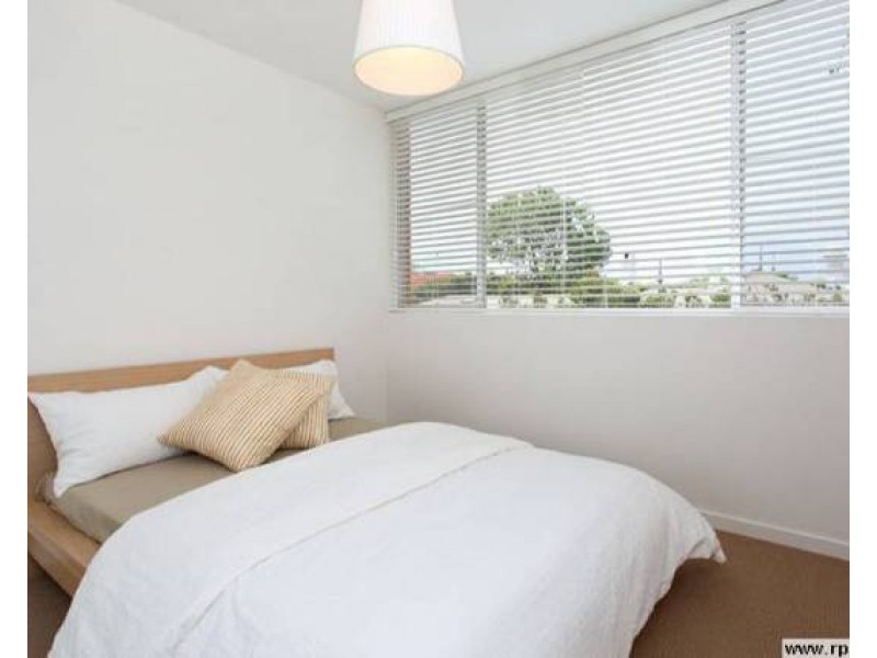 3/104 Windermere Road, Hamilton QLD 4007