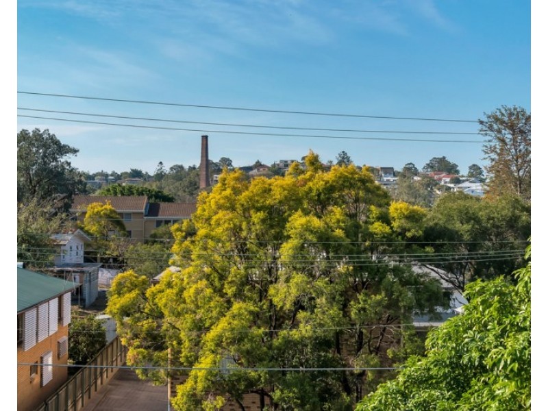 3/54 Erneton Street, Newmarket QLD 4051