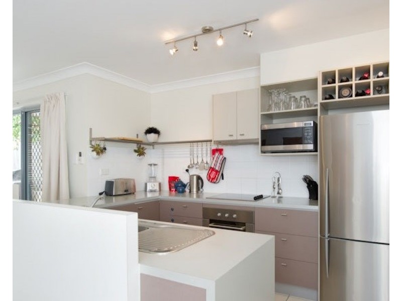 3/54 Erneton Street, Newmarket QLD 4051