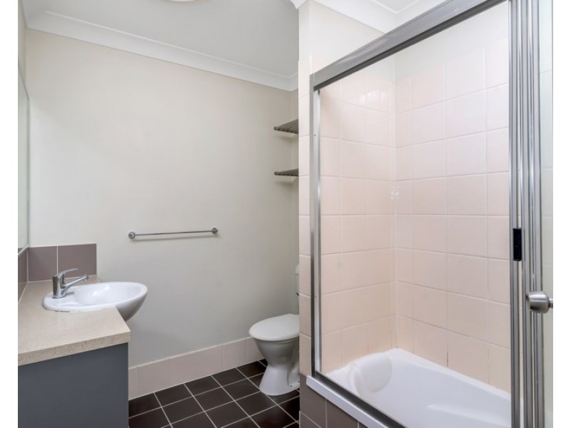 3/54 Erneton Street, Newmarket QLD 4051