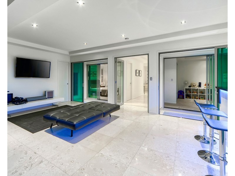 3 Crescent Road, Hamilton QLD 4007