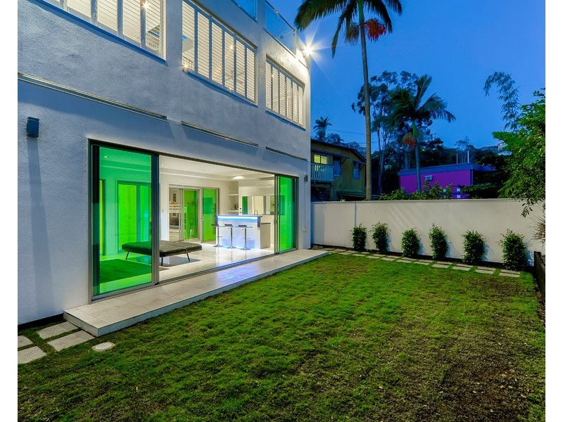 3 Crescent Road, Hamilton QLD 4007